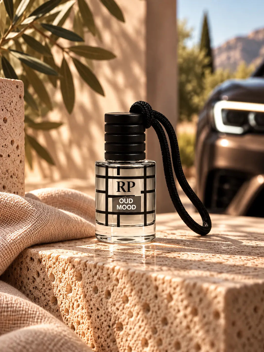 Diffuseur voiture Oud Mood RP Paris - 10 ml Parfum grossiste